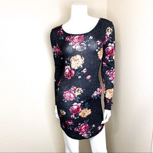 Long Sleeve Floral Design Body-con Dress